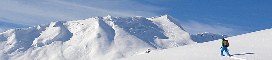Skitourenkurs, Tiefschneekurs, Lawinenausbildung, Lawinenkurs, Lawinenseminar, Allgäu, Oberstdorf, Alpinschule, Bergführer, Alpine Zeiten, Gruppenrabatt